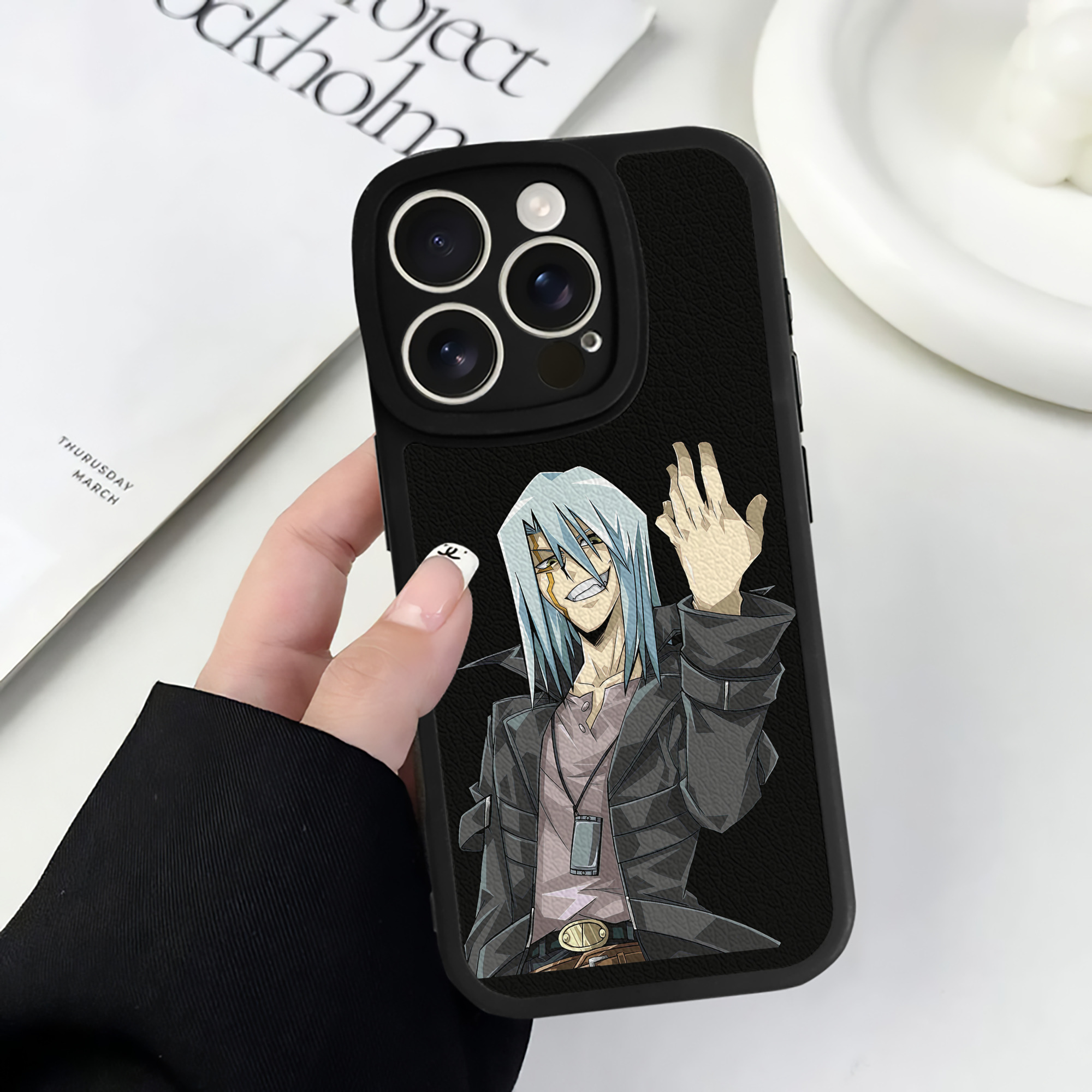 （画像用） 遊☆戯☆王 Yu-Gi-Oh! 【iPhone 16シリーズ対応】シリコンスマホケース（レザー調） 材質：シリコン